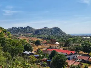 Wat Kirirom Phnom Bak