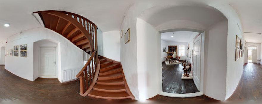"Dumitru Ulieru" Ethnographic Museum