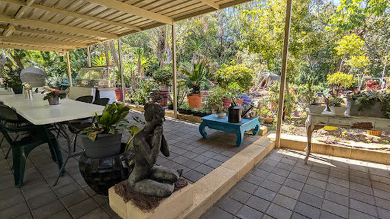 Caladenia Mini Golf Park and Cafe