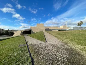 Centro de Exposiciones y Congresos Lienzo Norte