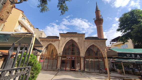 Çakaloz Camii