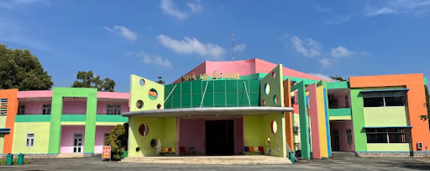 Children's home town of Tan Uyen