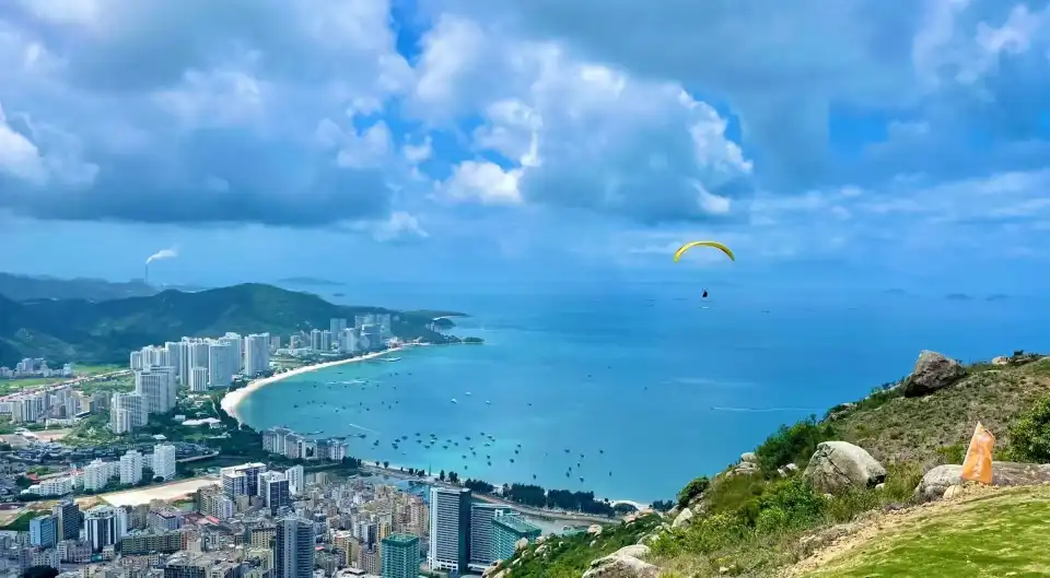 Xunliao Bay Paragliding Base