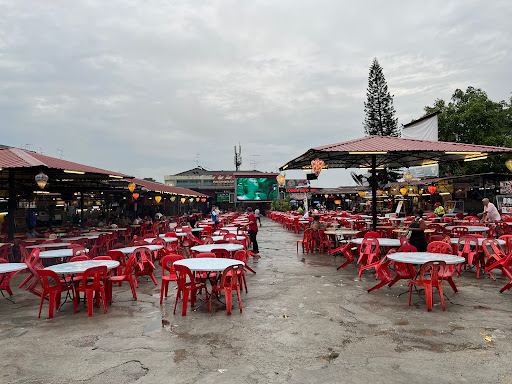 Taman Ungku Tun Aminah (TUTA) Saturday Night Market