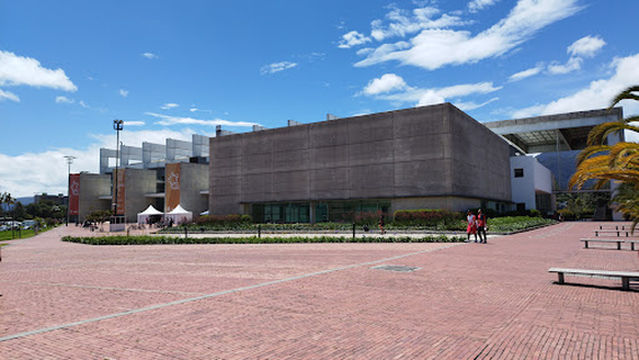 Simon Bolivar Aquatic Complex