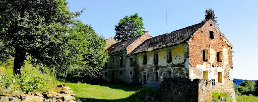 Žlutice, Skoky u Žlutic