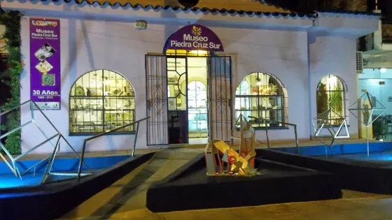 Museo Piedra Cruz Sur