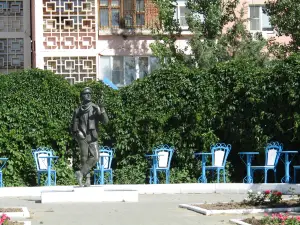 Ostap Bender Monument