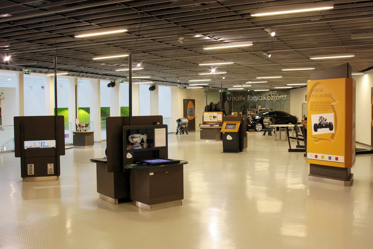 3_Mobilis Interactive Exhibition Center