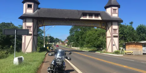 Pórtico de Presidente Lucena