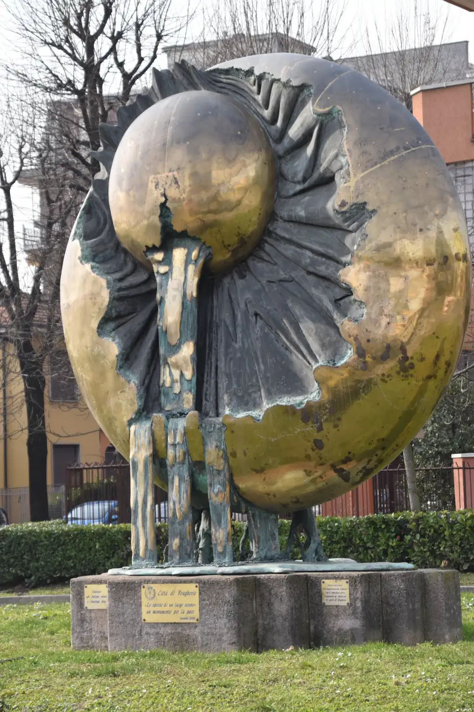 1_Monumento alla Pace
