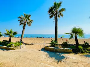 Camping Aginara Beach