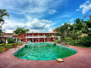 Centro Recreativo Los Delfines