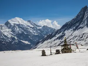 Pung Gyen Gompa