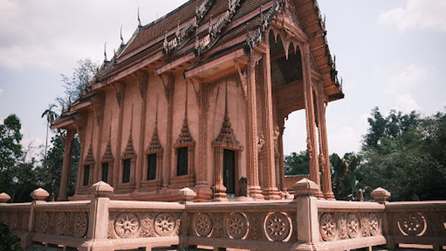 Wat Ban Mai Phatthana