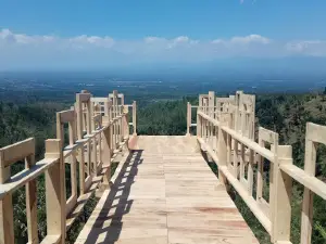 Bukit Mahadewa