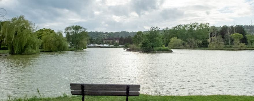 Étang du camping de la vallée