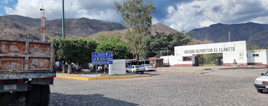 Centro Deportivo "El Llanito"