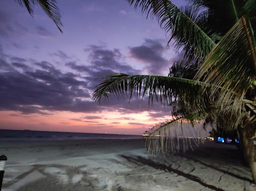 Dhareez beach