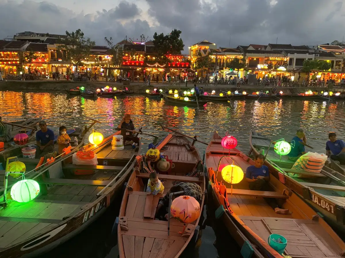 Hoi An Night Market