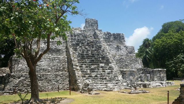 El Meco Archaeological Site