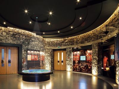 Brú Ború Heritage Centre