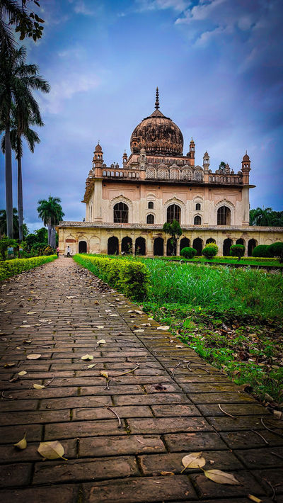 Imambada Gulab Bari - Tomb of Shuja-ud-daula Faizabad