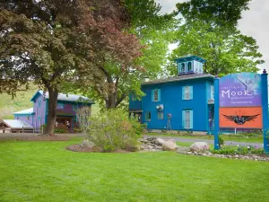 Inspire Moore Winery, Vineyard & Venue