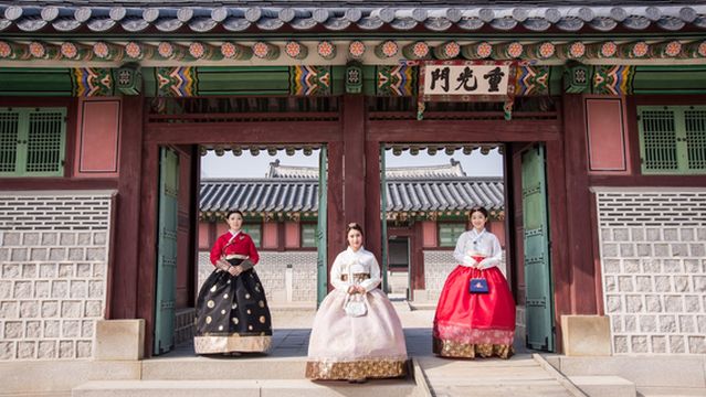 Hanboknam Gyeongbokgung hanbok rental shop
