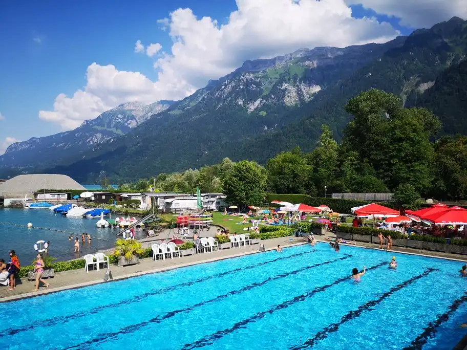 Hotels near Strandbad Bonigen
