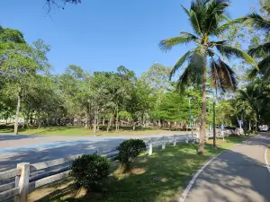 Kok Lamphu Public Park