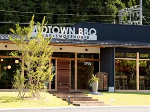 Midtown BBQ Mie