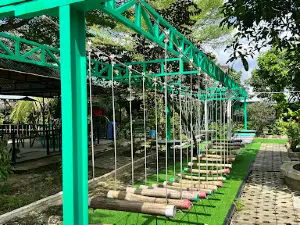 Khu Du Lịch Lung Tràm