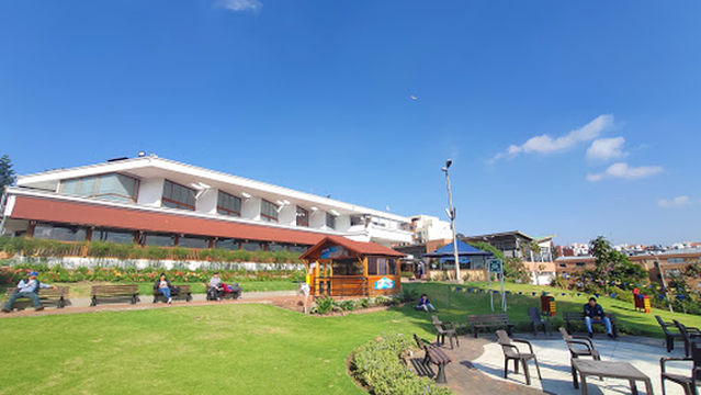 Club La Colina Colsubsidio