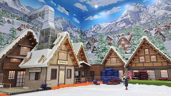 Trans Snow World Surabaya