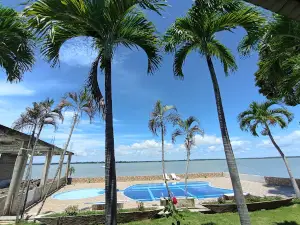Club Mirador Punta Canoa