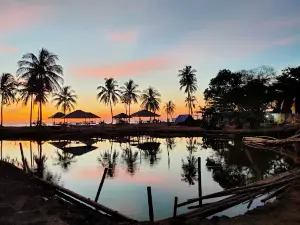 Pantai Karindangan