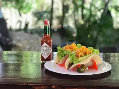 WIPEOUT SPORTS BAR CABARETE