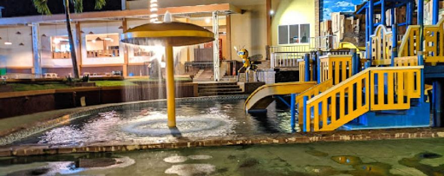 Andina Swimming Pool