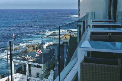 Icebergs Dining Room and Bar