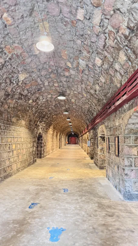 4_Yunnan Red Chateau