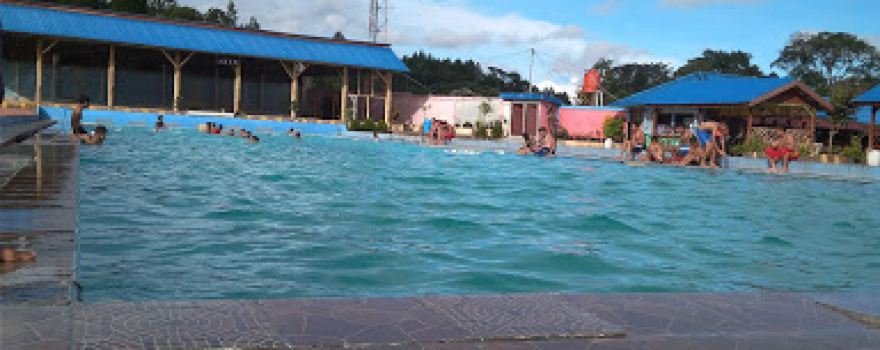 Kolam Renang Eklesia