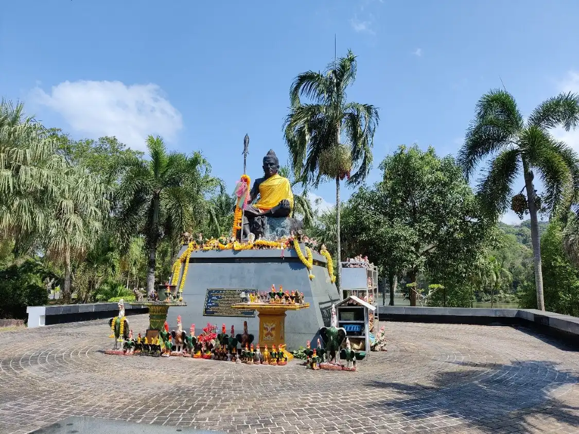 Hotels near Hatyai City Municipal Park