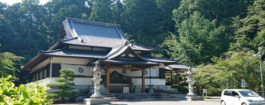 Motoyama Komuroyama Myoho Temple