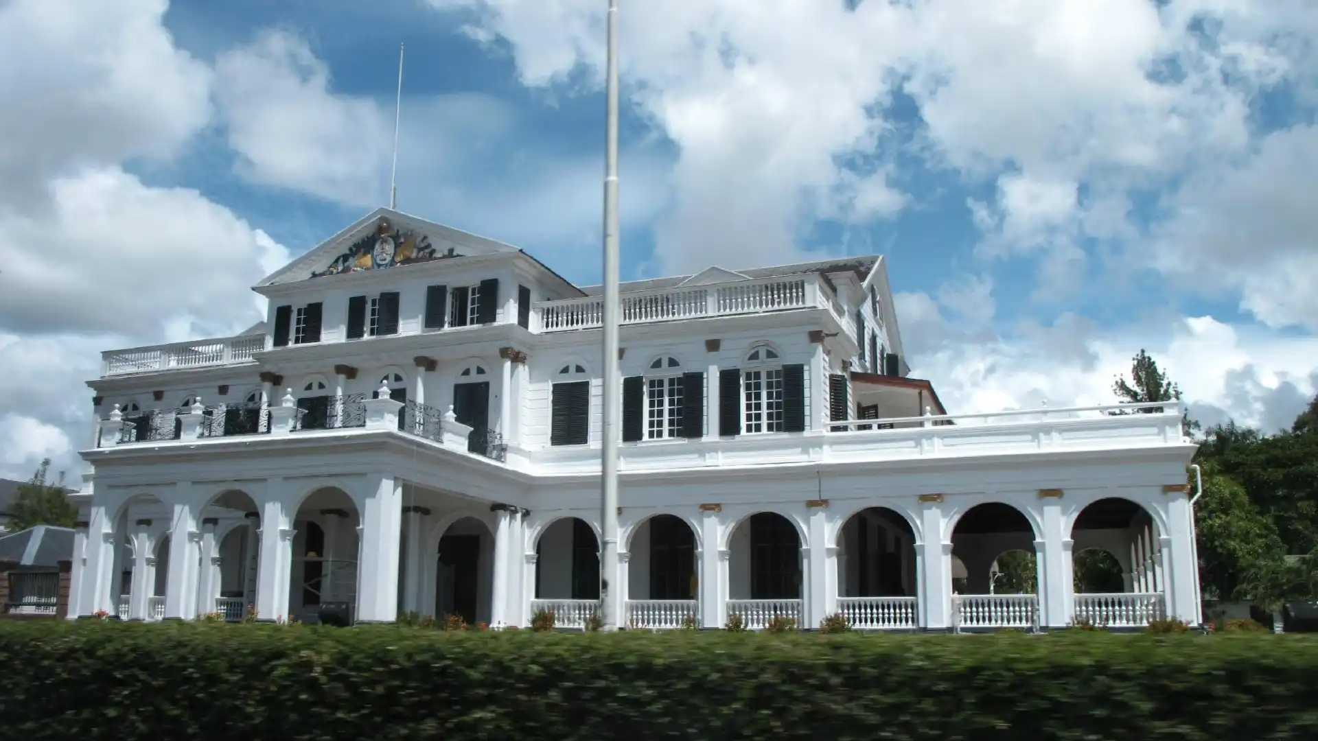 Hotels near Presidential Palace