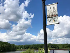 Minnesota Marine Art Museum
