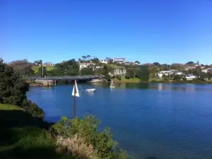 Te Ara Tahuna Estuary Cycleway and Walkway