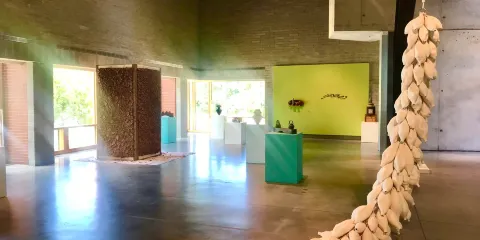 加拿大黏土及玻璃畫廊