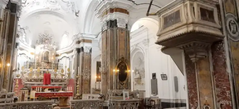 鄰近Royal Garden的酒店