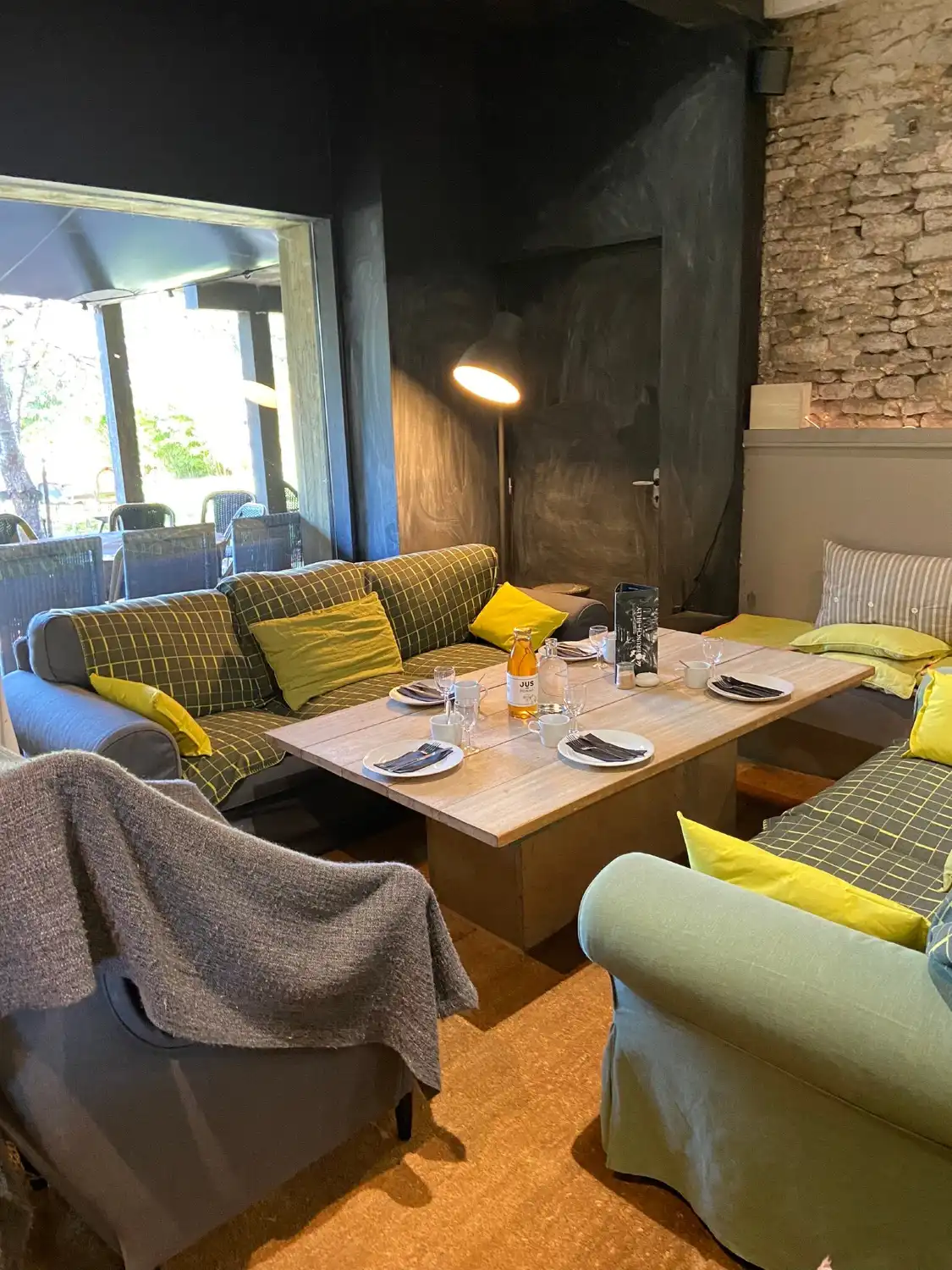 Hotels near La Ferme de Billy Billy